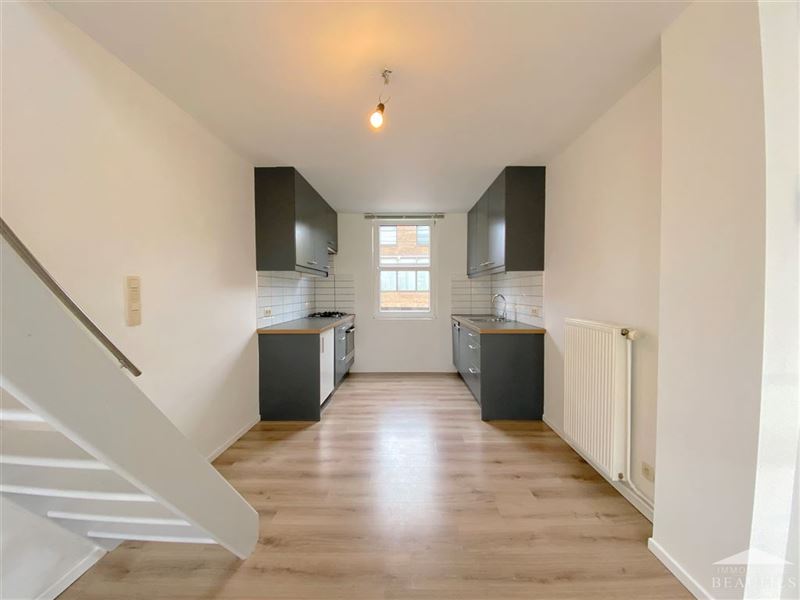 Image 7 : Maison à 1400 NIVELLES (Belgique) - Prix 980 &euro;