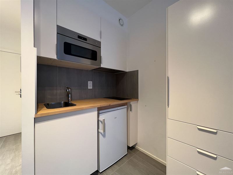 Image 3 : Appartement à 1400 NIVELLES (Belgique) - Prix 500 &euro;