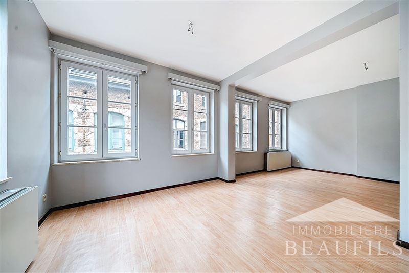 Image 2 : Rapport à 1400 NIVELLES (Belgique) - Prix 300.000 €