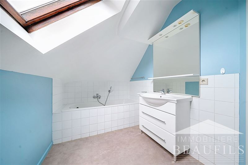 Image 12 : Rapport à 1400 NIVELLES (Belgique) - Prix 300.000 €