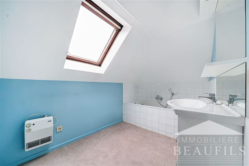 Image 11 : Rapport à 1400 NIVELLES (Belgique) - Prix 300.000 €