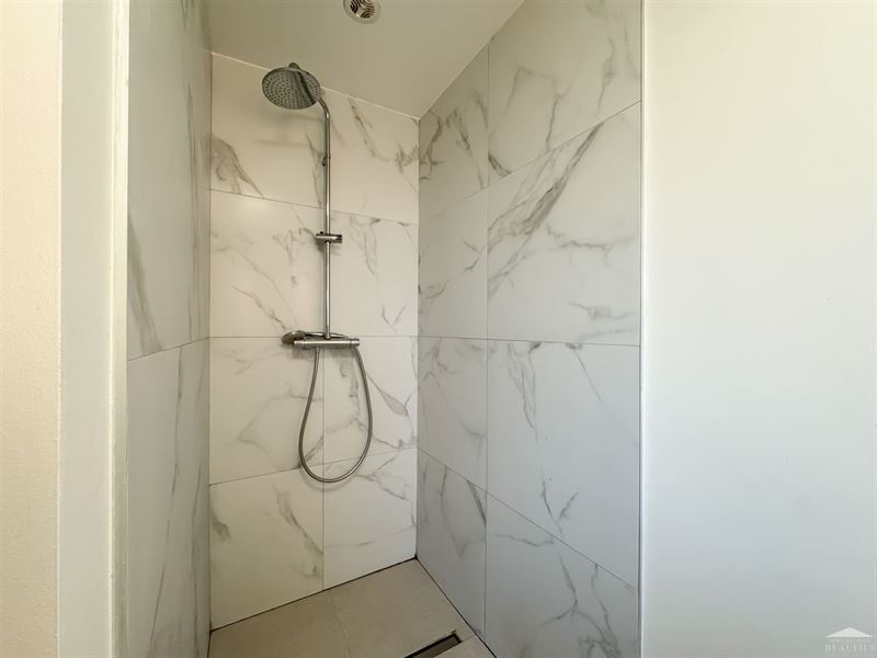 Image 13 : Maison à 6220 FLEURUS (Belgique) - Prix 1.350 &euro;