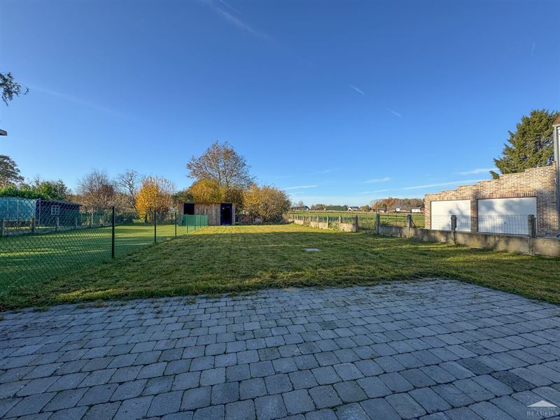 Image 2 : Maison à 6220 FLEURUS (Belgique) - Prix 1.350 &euro;
