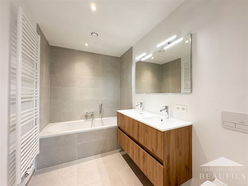 Image 8 : Appartement à 1400 NIVELLES (Belgique) - Prix 1.250 €