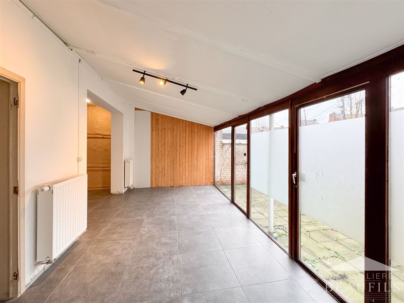 Image 8 : COMMERCIAL à 1400 NIVELLES (Belgique) - Prix 1.000 &euro;