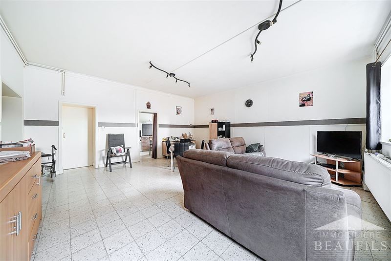 Image 2 : Appartement à 6041 GOSSELIES (Belgique) - Prix 300.000 &euro;