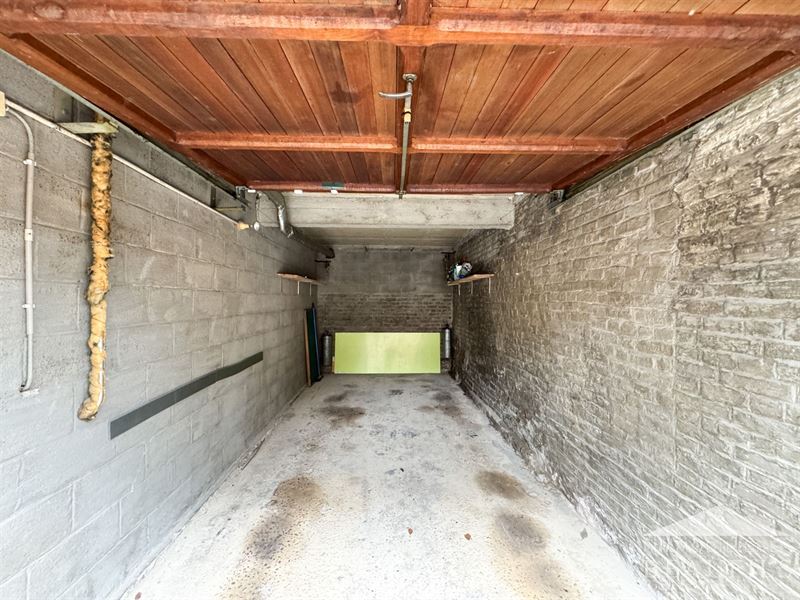 Image 27 : Rapport à 7170 LA HESTRE (Belgique) - Prix 300.000 &euro;