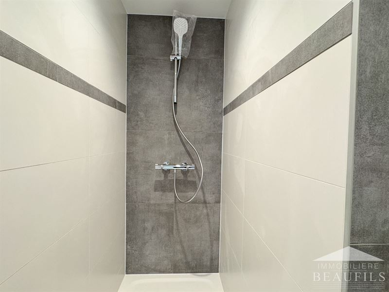 Image 10 : Appartement à 1400 NIVELLES (Belgique) - Prix 600 &euro;