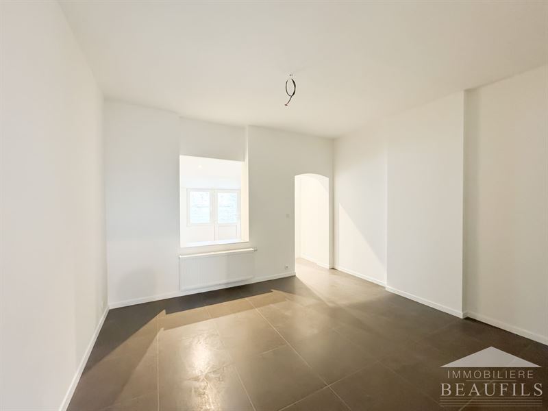 Image 4 : Maison à 1400 NIVELLES (Belgique) - Prix 1.000 &euro;