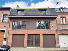 Image 1 : Rapport à 7170 LA HESTRE (Belgique) - Prix 300.000 &euro;