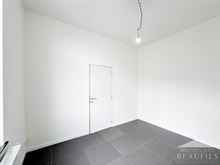 Image 3 : Maison à 1400 NIVELLES (Belgique) - Prix 1.000 &euro;