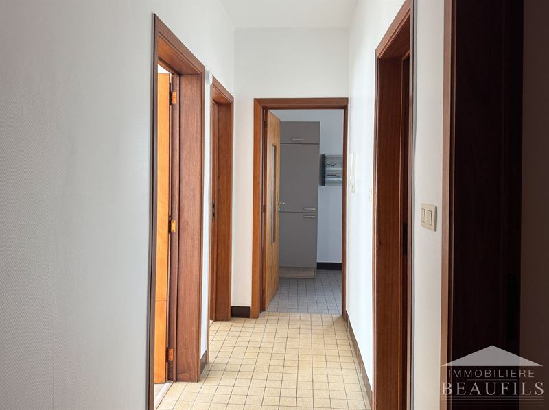 Image 9 : Appartement à 6010 COUILLET (Belgique) - Prix 500 &euro;