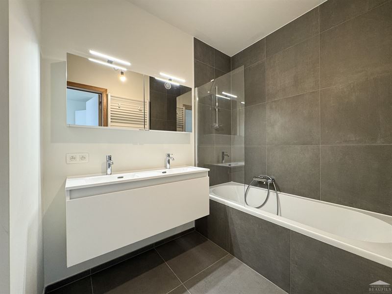 Image 11 : Appartement à 1400 NIVELLES (Belgique) - Prix 510.000 &euro;