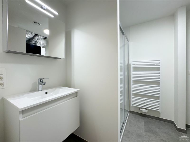 Image 6 : Appartement à 7180 SENEFFE (Belgique) - Prix 700 &euro;