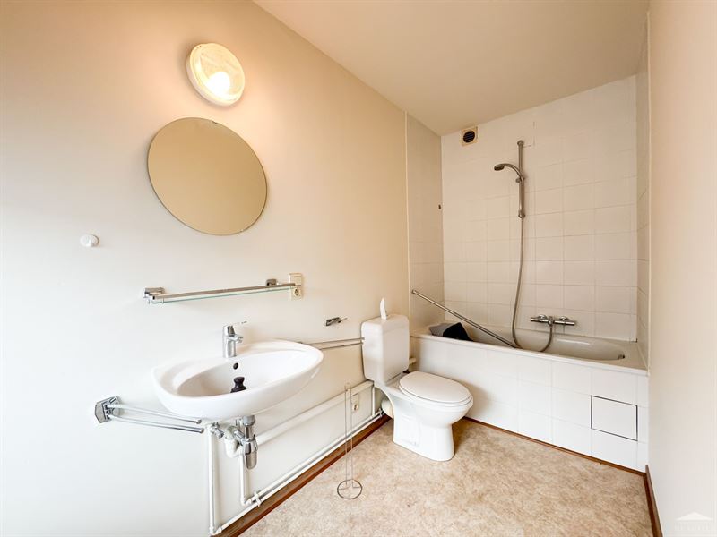 Image 25 : Maison à 1400 NIVELLES (Belgique) - Prix 1.500 &euro;