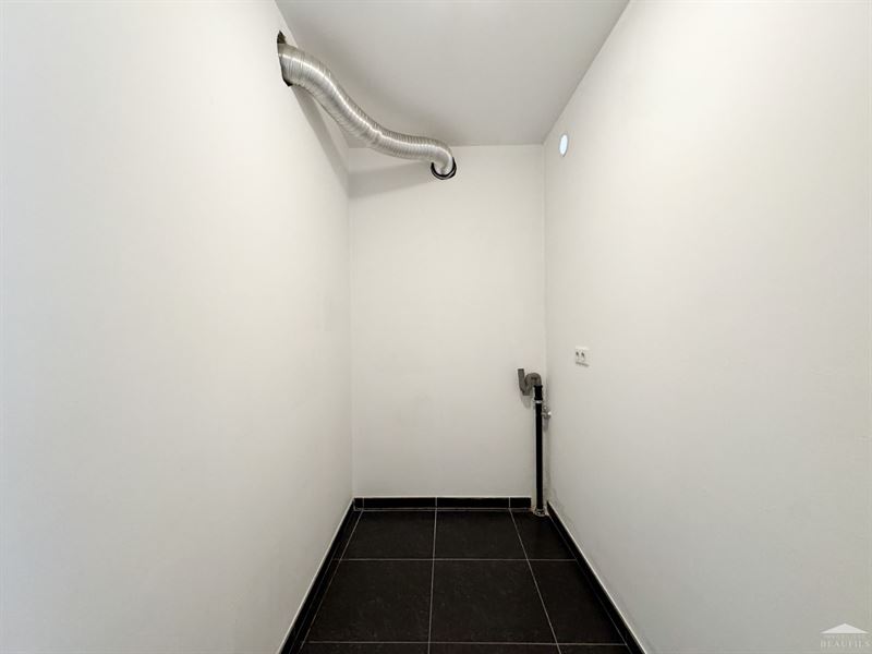 Image 15 : Appartement à 1400 BAULERS (Belgique) - Prix 1.000 &euro;