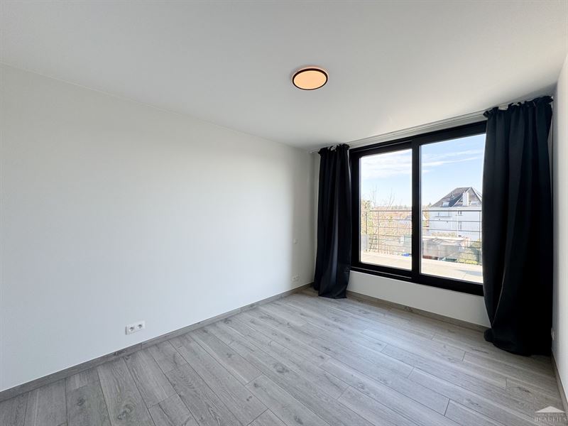Image 12 : Appartement à 1640 RHODE-SAINT-GENÈSE (Belgique) - Prix 1.750 &euro;