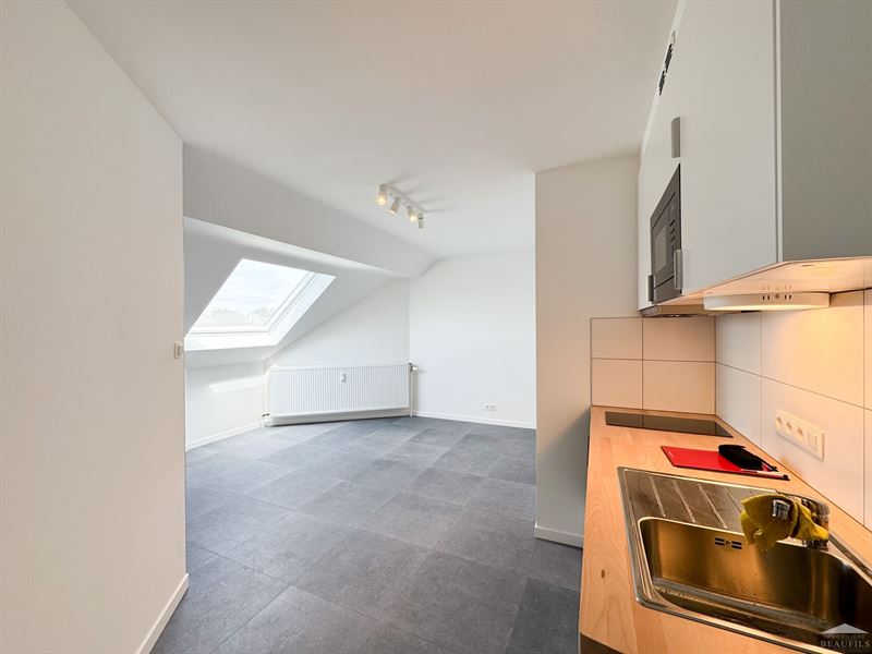 Image 4 : Appartement à 1400 NIVELLES (Belgique) - Prix 500 &euro;