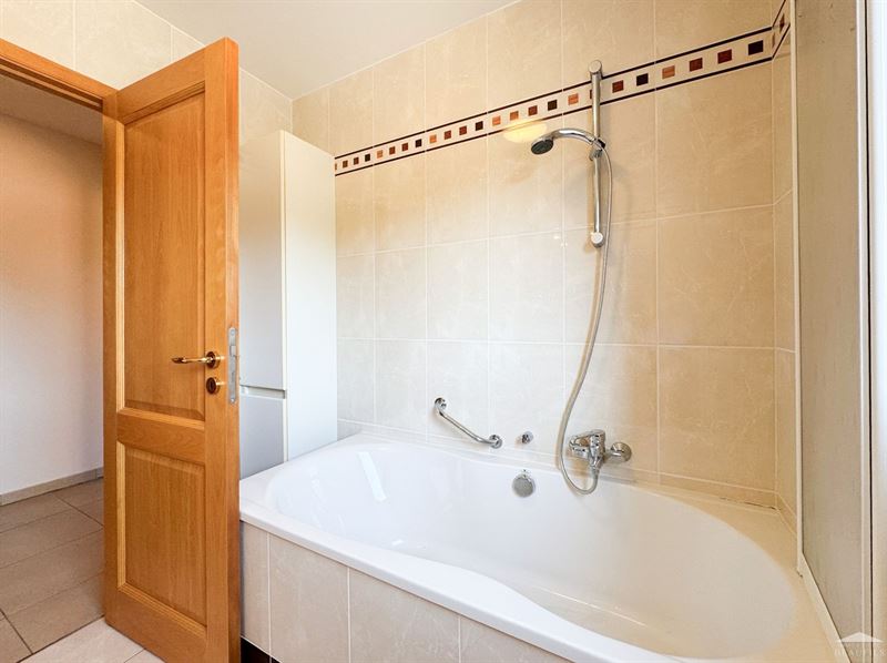 Image 10 : Appartement à 1400 NIVELLES (Belgique) - Prix 375.000 &euro;