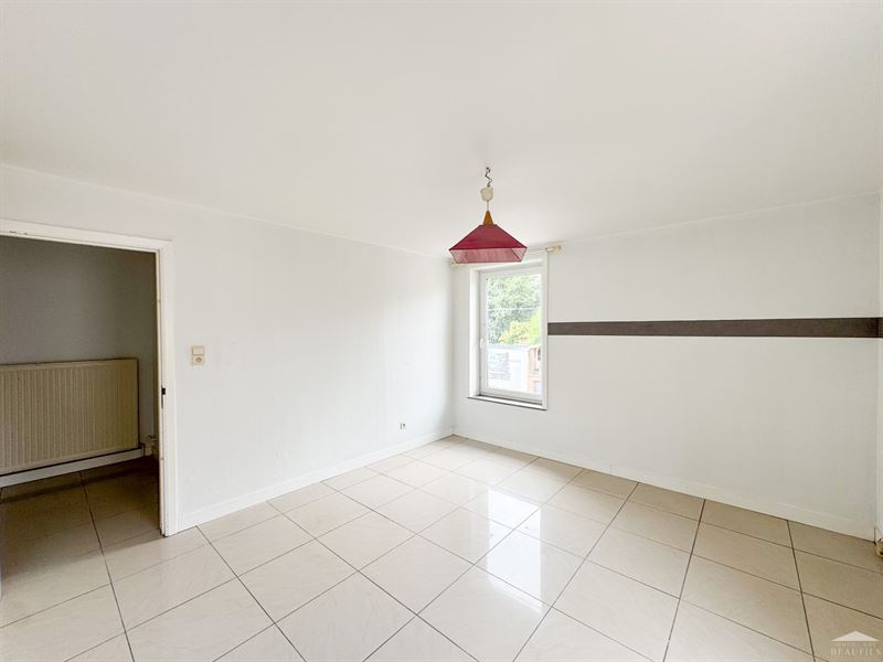 Image 10 : Appartement à 6041 GOSSELIES (Belgique) - Prix 750 &euro;