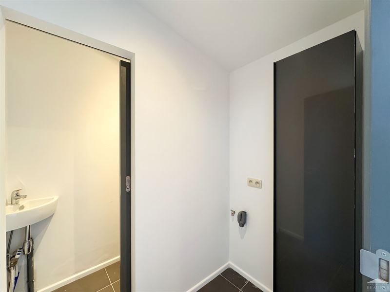 Image 16 : Maison à 1400 NIVELLES (Belgique) - Prix 1.050 &euro;