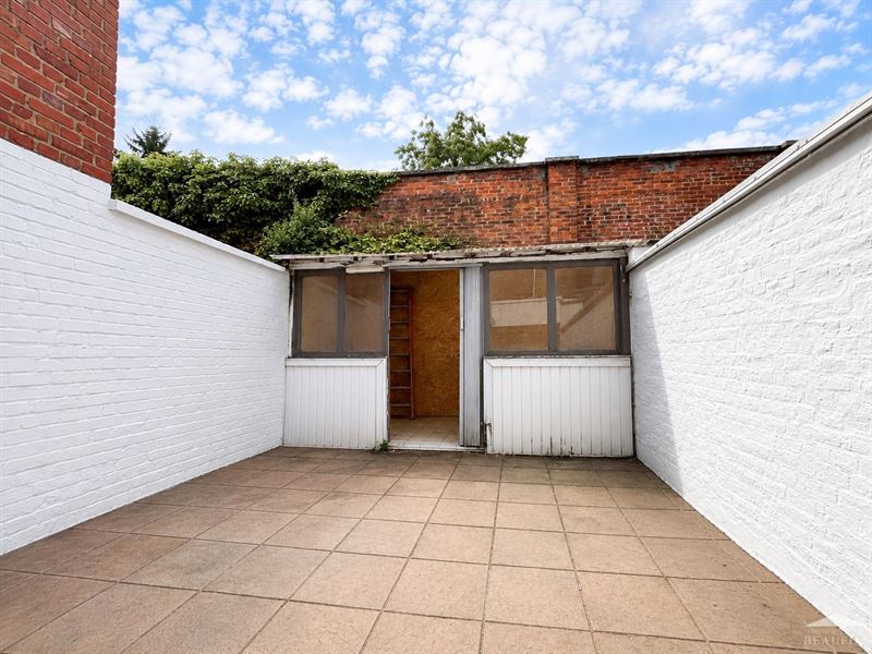 Image 2 : Maison à 1400 NIVELLES (Belgique) - Prix 1.050 &euro;