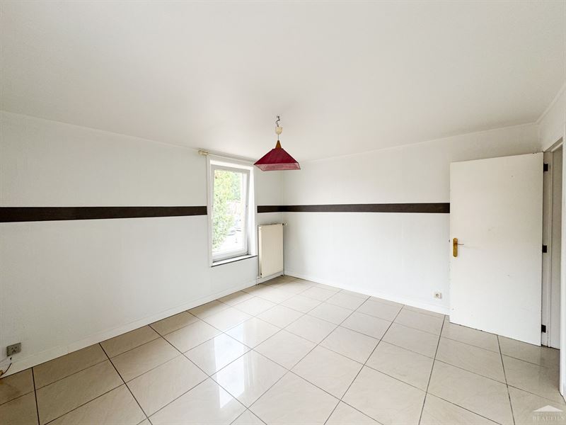 Image 9 : Appartement à 6041 GOSSELIES (Belgique) - Prix 750 &euro;