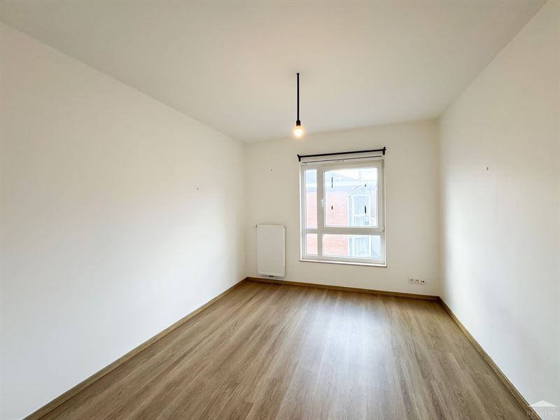 Image 11 : Appartement à 7090 BRAINE-LE-COMTE (Belgique) - Prix 950 &euro;