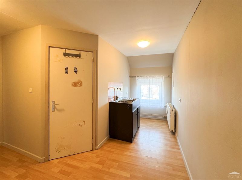 Image 21 : Maison à 1400 NIVELLES (Belgique) - Prix 1.250 &euro;