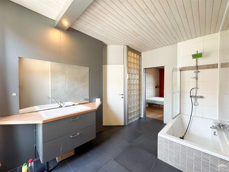 Image 12 : Maison à 1400 NIVELLES (Belgique) - Prix 1.250 &euro;