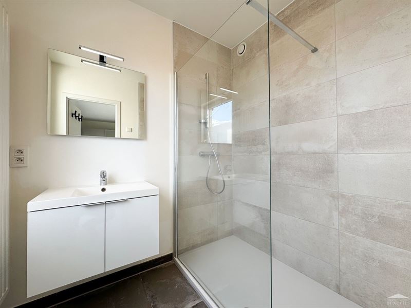 Image 11 : Appartement à 1400 NIVELLES (Belgique) - Prix 900 &euro;