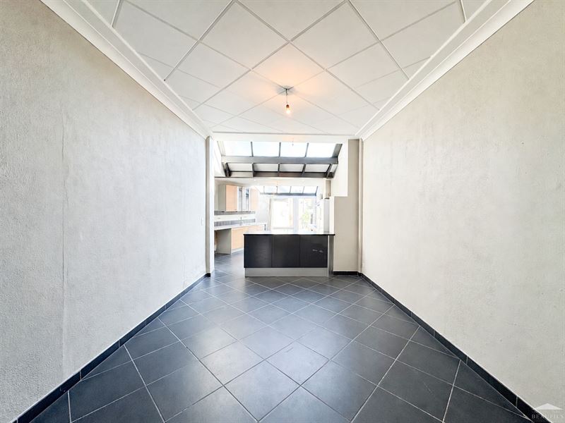 Image 5 : Maison à 1400 NIVELLES (Belgique) - Prix 1.250 &euro;
