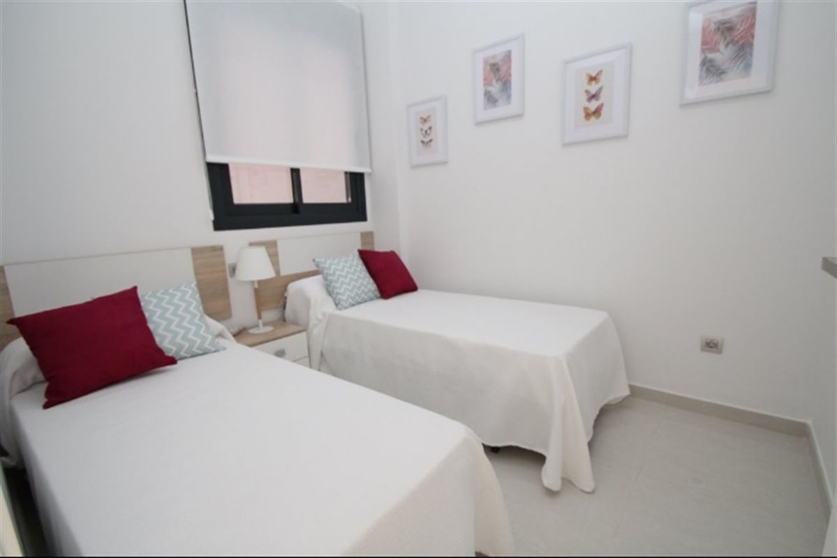 Image 12 : Appartement à  TORREVIEJA (Espagne) - Prix 109.900 €