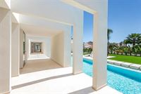 Image 3 : Villa à  LA ZENIA (Espagne) - Prix 1.590.000 €