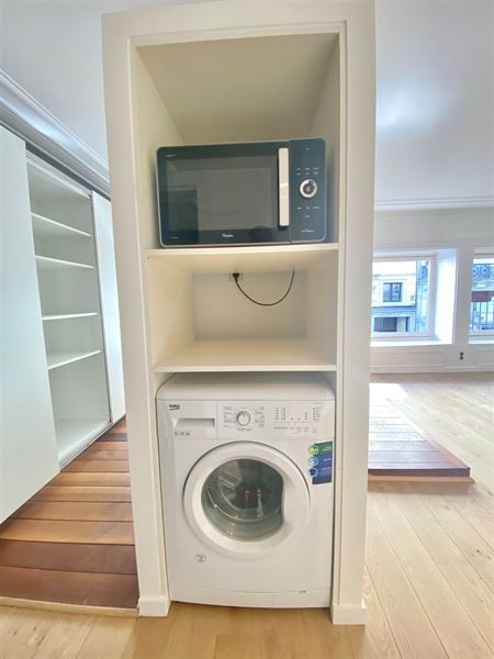 Renovated apartement in a beautiful building full of character