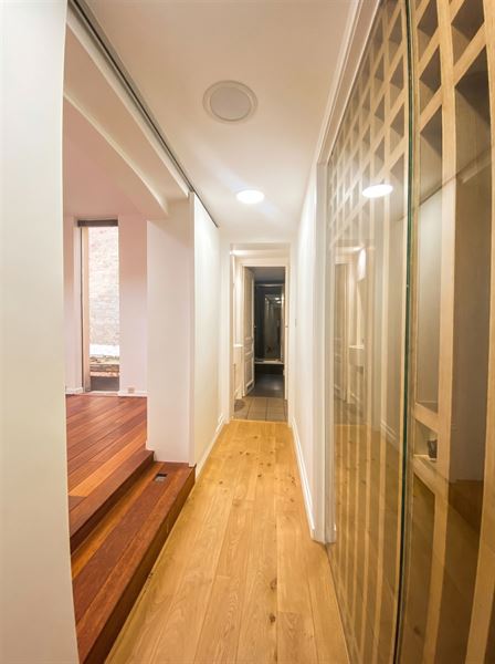 Renovated apartement in a beautiful building full of character
