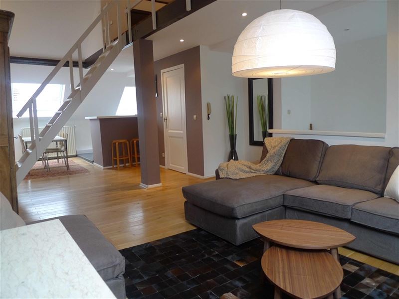 Chatelain wijk, appartement volledig gemeubeld