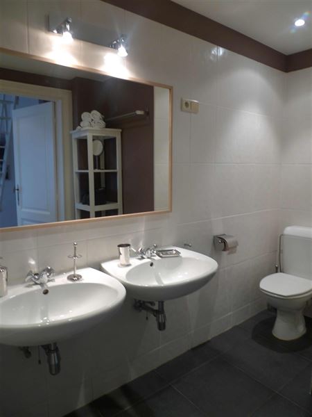 Chatelain wijk, appartement volledig gemeubeld
