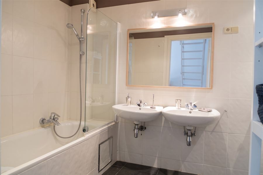 Chatelain wijk, appartement volledig gemeubeld