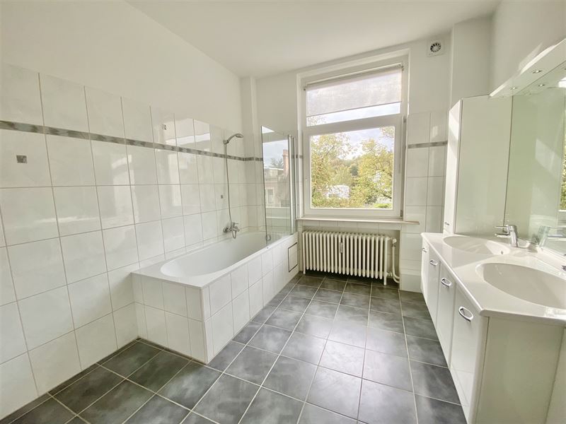 Ruim gerenoveerd appartement