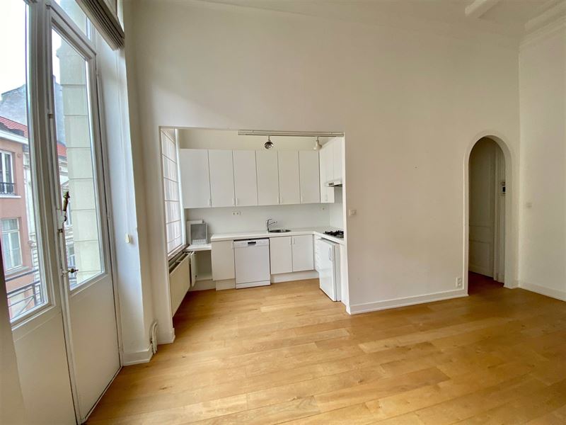 Gerenoveerd appartement wijk Madou