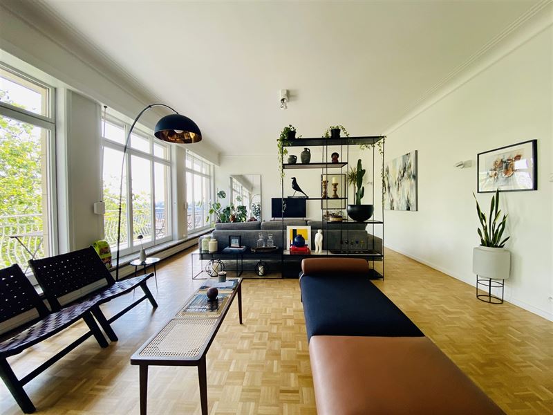 Splendide appartement dans immeuble standing