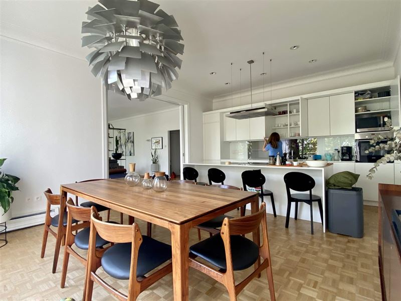 Splendide appartement dans immeuble standing
