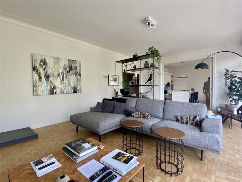 Splendide appartement dans immeuble standing