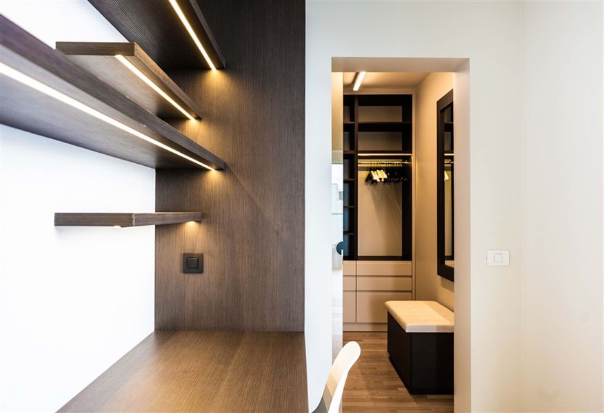 High standard furnished penthouse in the heart of the European area