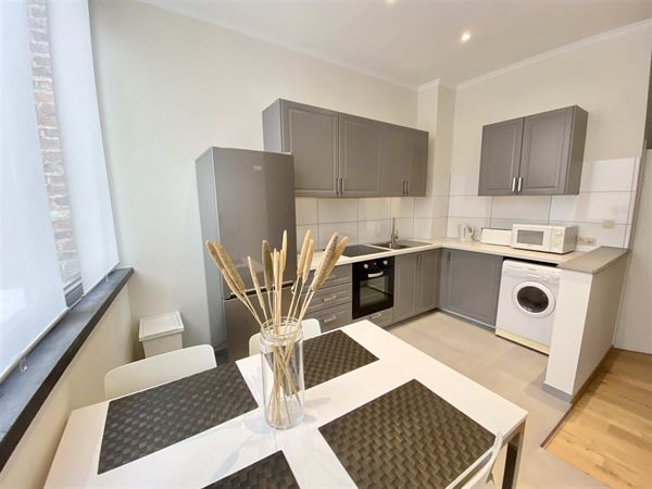 Appartement meublé près du Chatelain