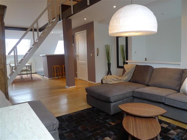 Chatelain wijk, appartement volledig gemeubeld