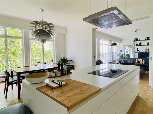 Splendide appartement dans immeuble standing