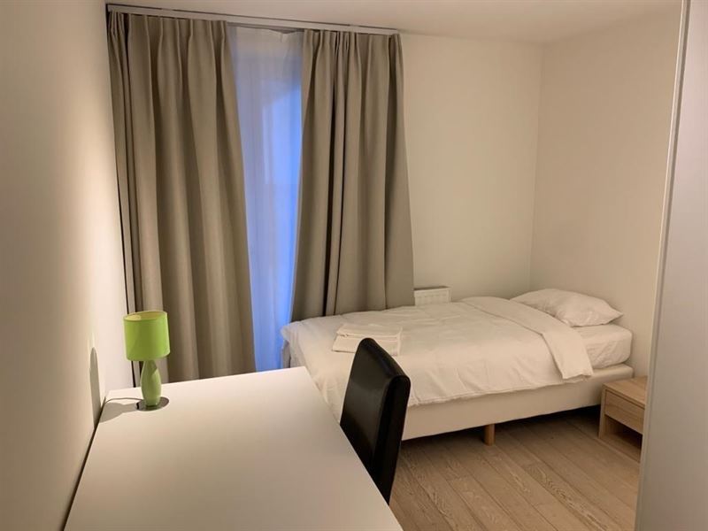 Proche de la Place de Luxembourg Appartement meublé