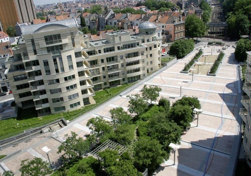 Gemeubeld appartement vlakbij EU